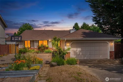 $599,950 | 27830 121st Place Southeast, Kent, WA 98030
