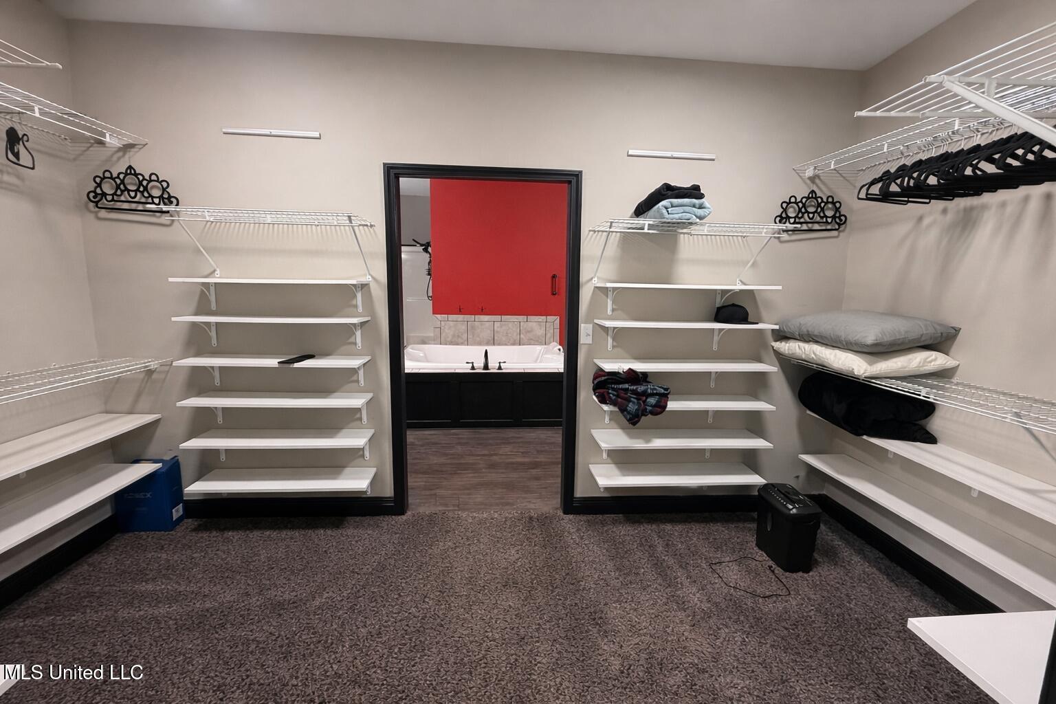 174 Hardy Williams Road Pinola, MS 39149 - Photo 11 of 22 Master Closet