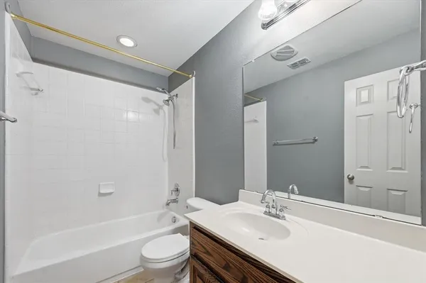 $3,300 | 1021 Ellis Way, Forney, TX 75126