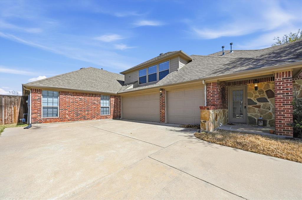 1021 Ellis Way Forney, TX 75126 - Photo 2 of 22
