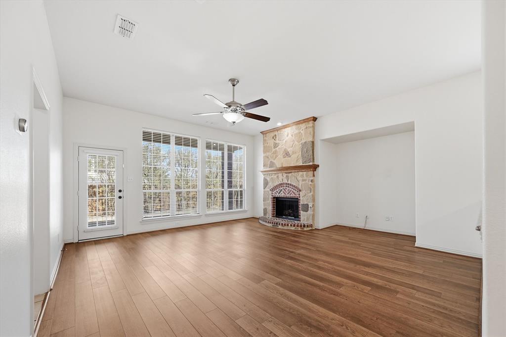 1021 Ellis Way Forney, TX 75126 - Photo 3 of 22