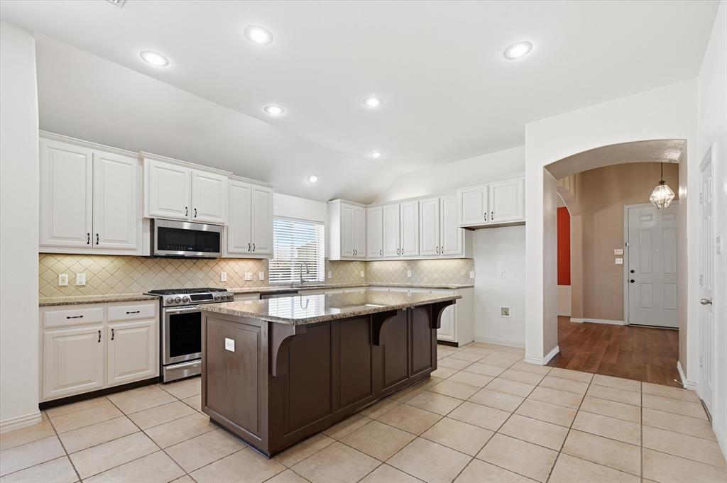 1021 Ellis Way Forney, TX 75126 - Photo 4 of 22