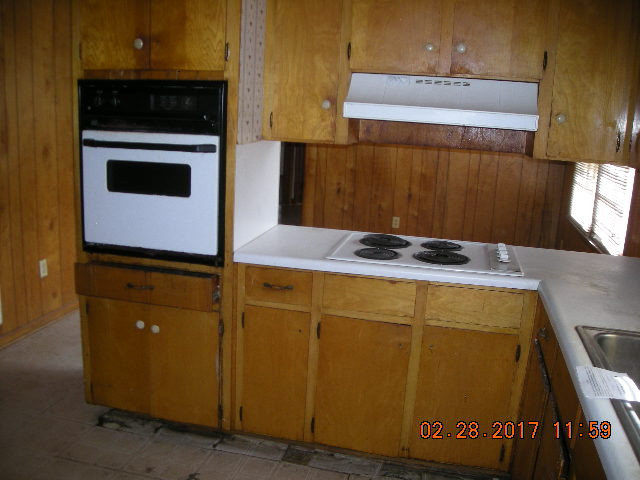 55 Dry Branch Road Aiken, SC 29803 - Photo 5 of 12 Kitchen