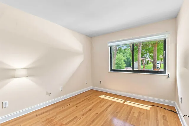 $279,000 | 160 Ramblewood Circle, Royal Palm Beach, FL 33411