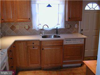 215 Pinehurst Road Wilmington, DE 19803 - Photo 2 of 6