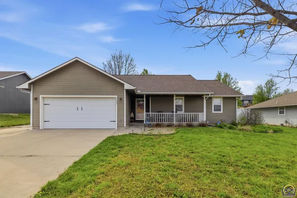 $315,000 | 4007 Northwest Fielding Terrace, Topeka, KS 66618