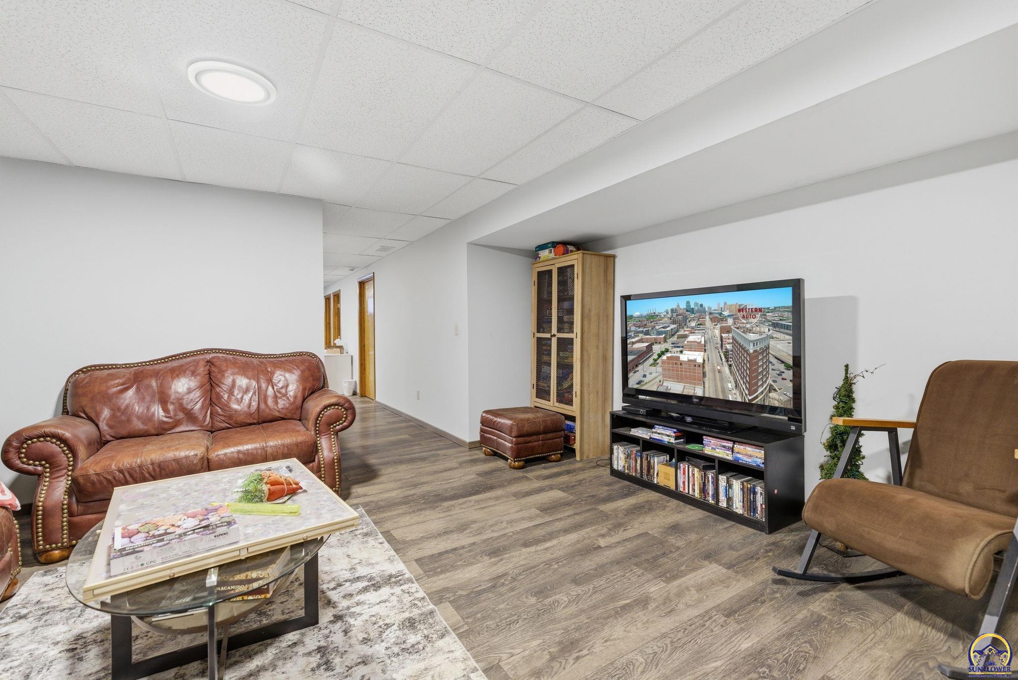 4007 Northwest Fielding Terrace Topeka, KS 66618 - Photo 25 of 41