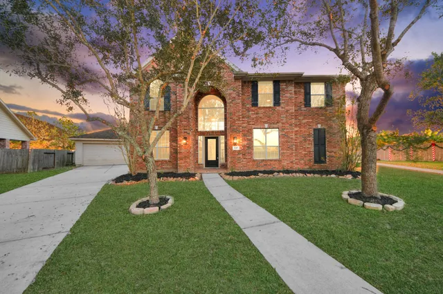 $445,000 | 2415 San Conero Drive, Pearland, TX 77581