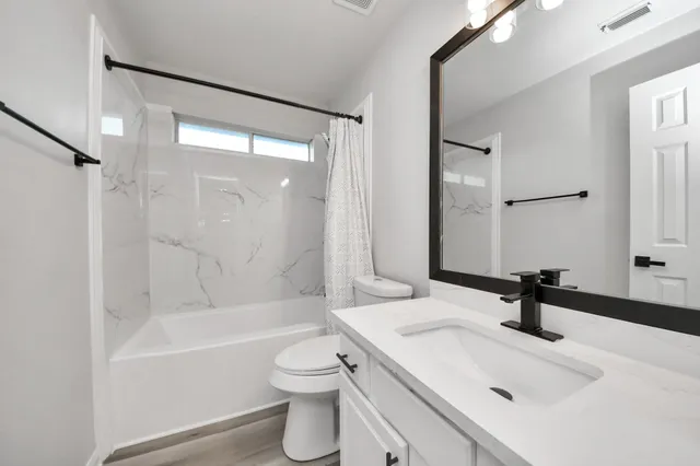 $445,000 | 2415 San Conero Drive, Pearland, TX 77581