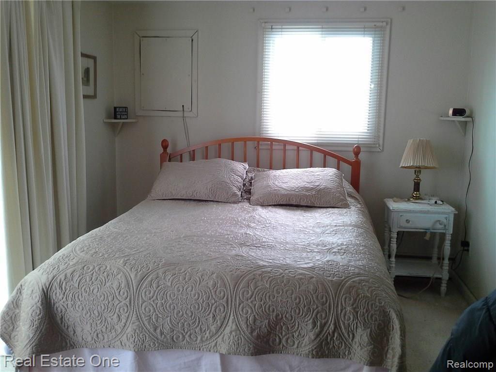 36900 West Eleven Mile Road Farmington, MI 48331 - Photo 53 of 70
