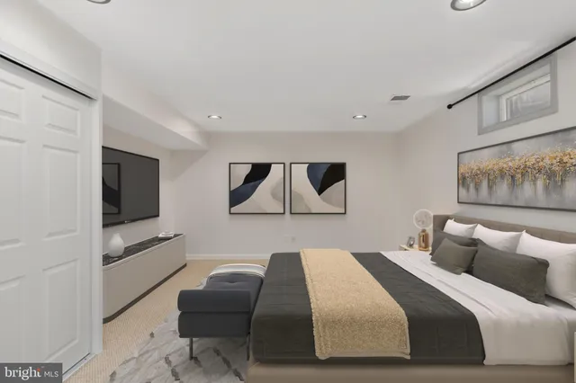 $695,000 | 15 Warbler Court, Stafford, VA 22554