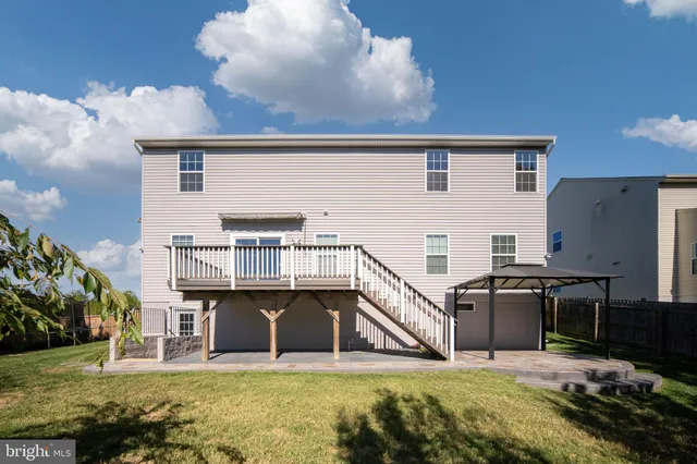 $695,000 | 15 Warbler Court, Stafford, VA 22554