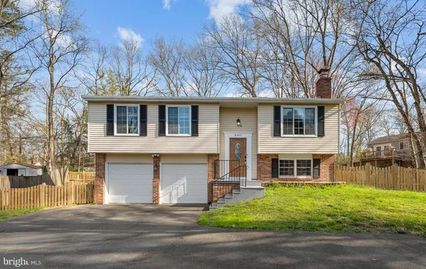 $719,900 | 8463 Yellow Leaf Court, Springfield, VA 22153