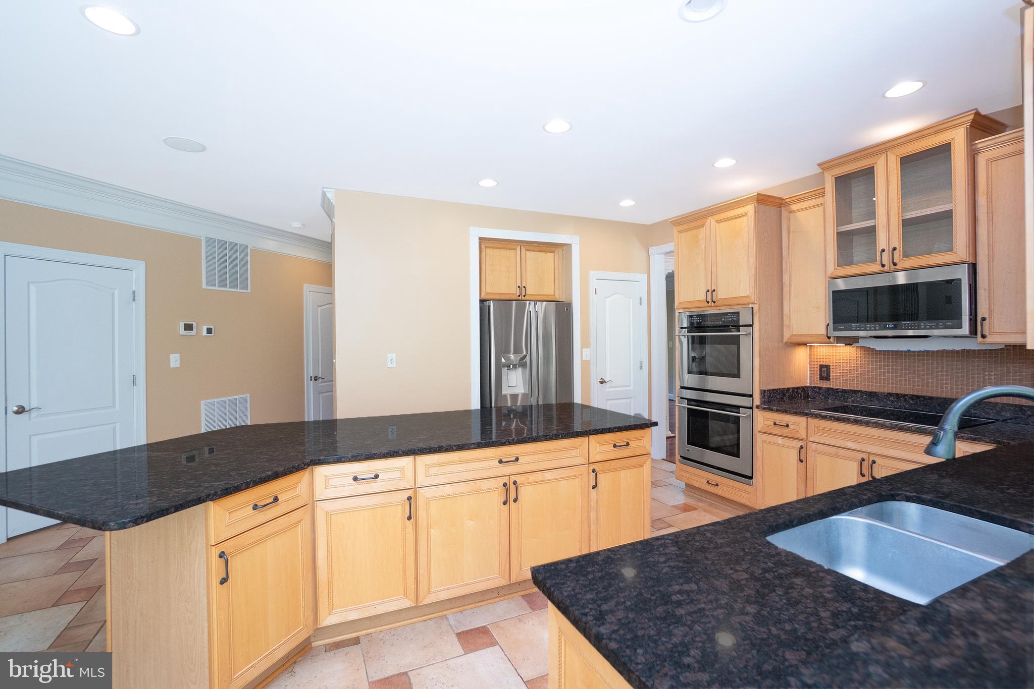 7165 Dudie Road Marshall, VA 20115 - Photo 20 of 68 Gourmet Kitchen