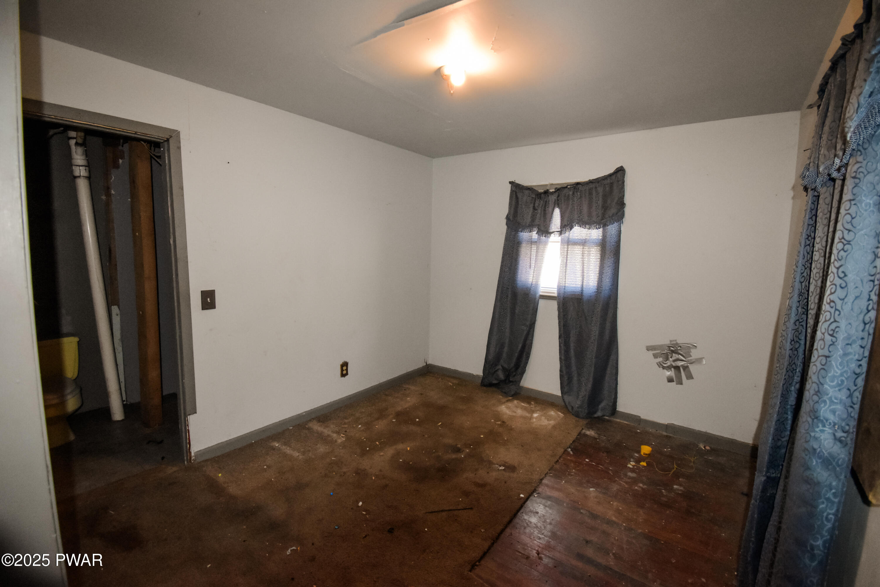 429 Flat Rock Road Forest City, PA 18421 - Photo 15 of 36