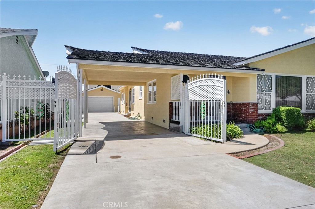 9470-9472 Foster Road Bellflower, CA 90706 - Photo 2 of 61