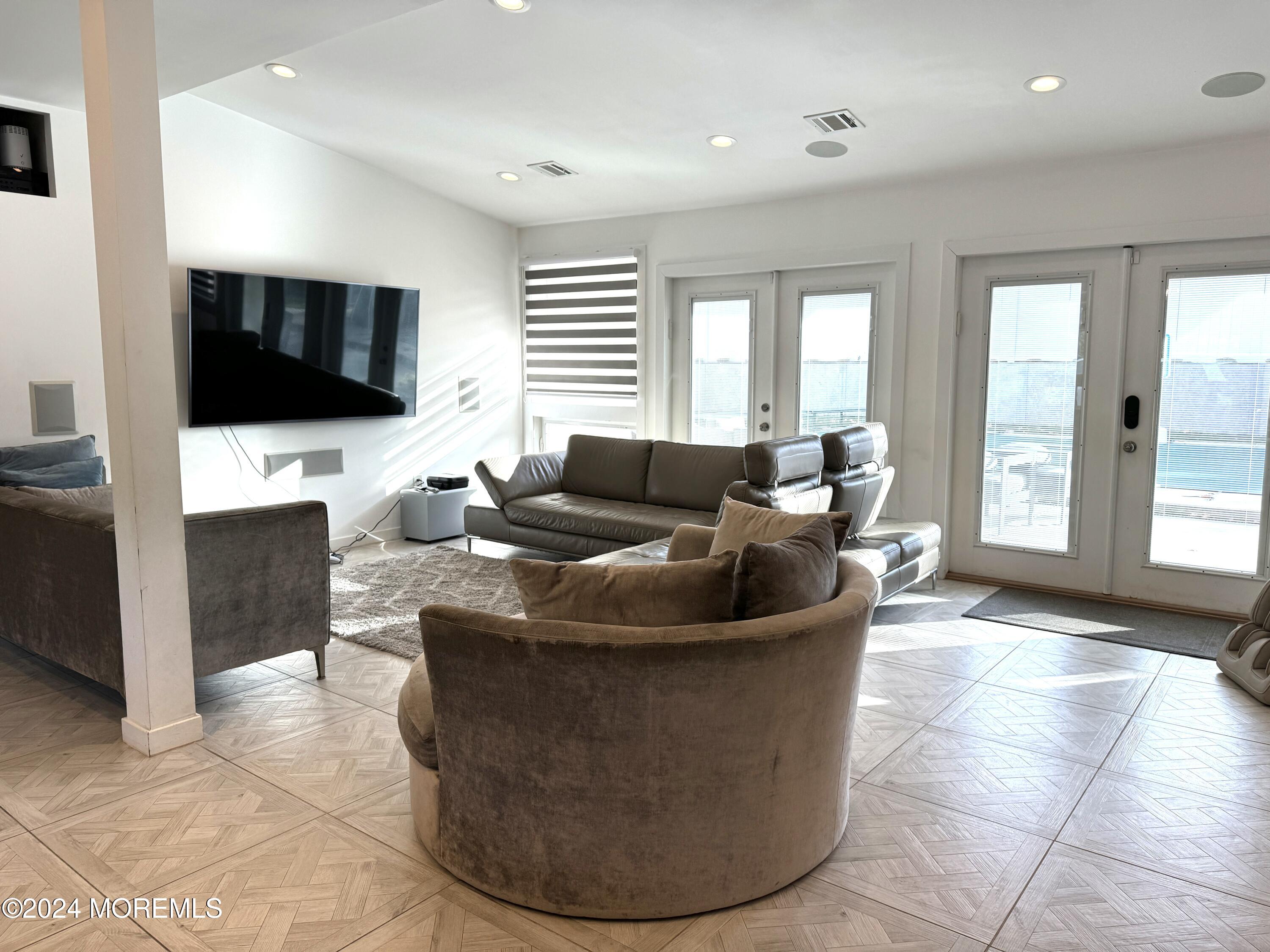 608 Deal Road Asbury Park, NJ 07712 - Photo 3 of 22 20241204_190004225_iOS