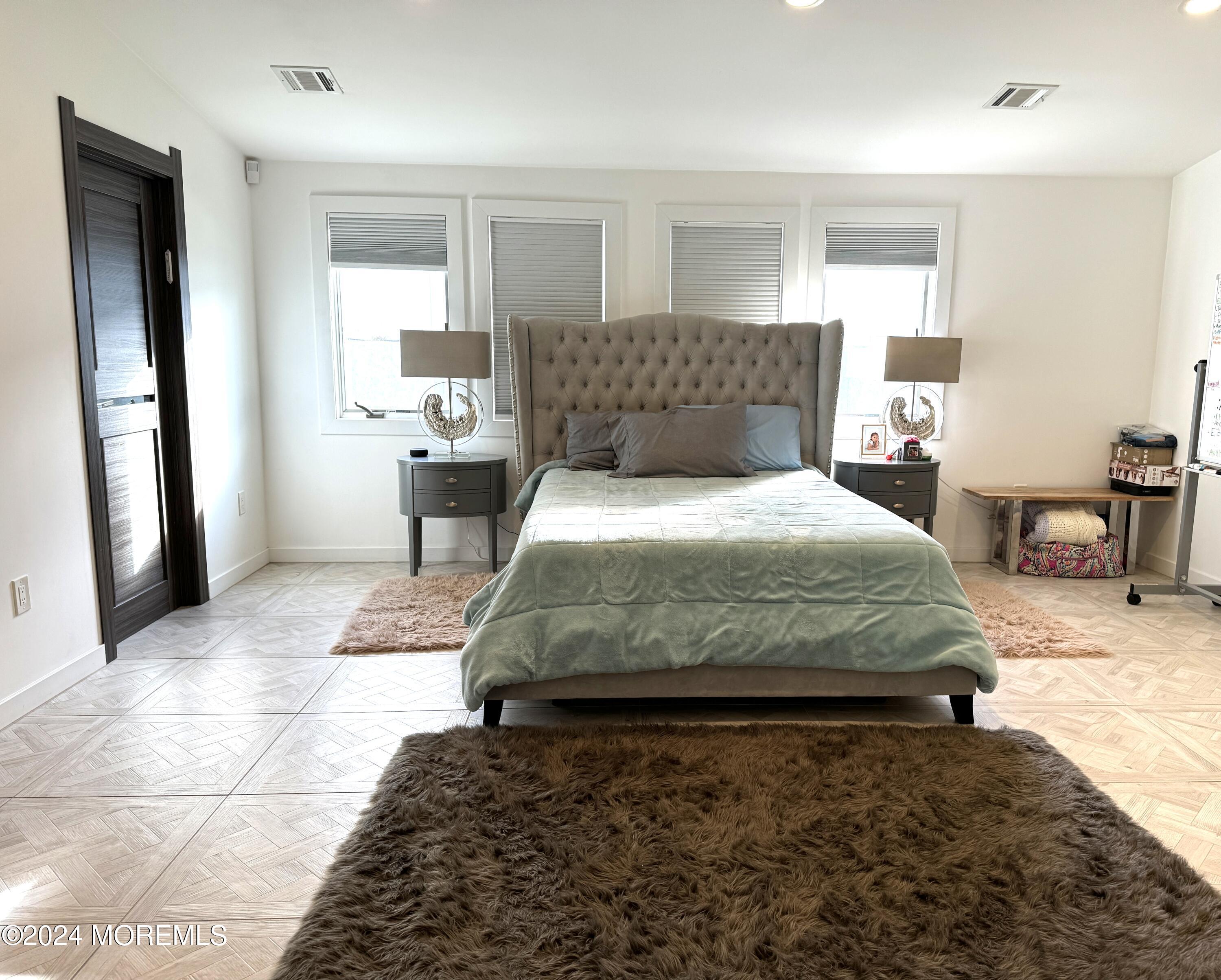 608 Deal Road Asbury Park, NJ 07712 - Photo 7 of 22 20241204_190124255_iOS