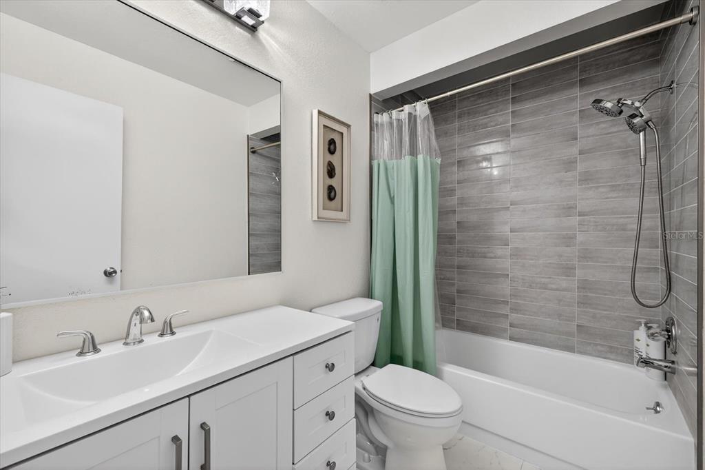 3326 Laurel View Drive Brandon, FL 33511 - Photo 21 of 33