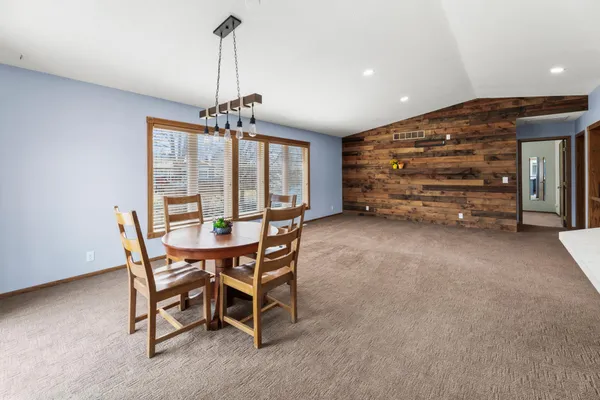 $315,000 | 2933 Heatherwood Circle South, Moorhead, MN 56560