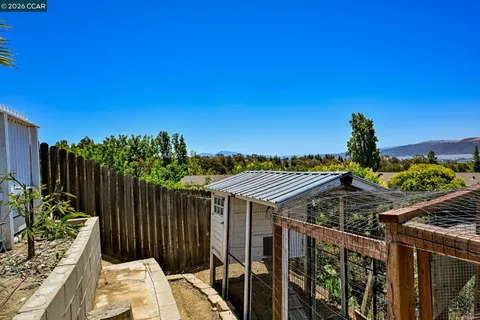 $948,500 | 274 James Court, Benicia, CA 94510