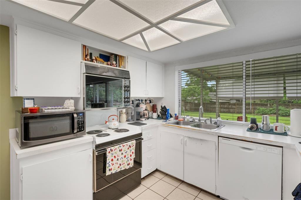 4515 South Remington Road Lakeland, FL 33813 - Photo 10 of 31