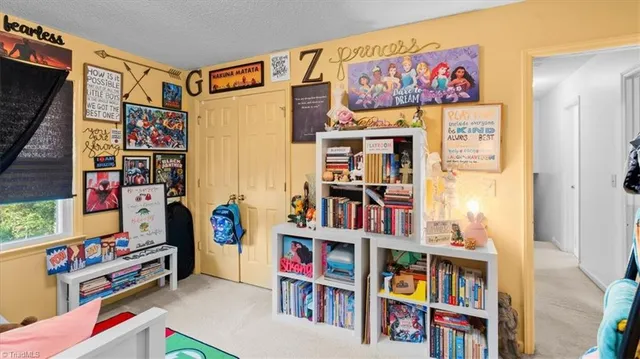 $262,500 | 2119 Tealwood Drive, Greensboro, NC 27407