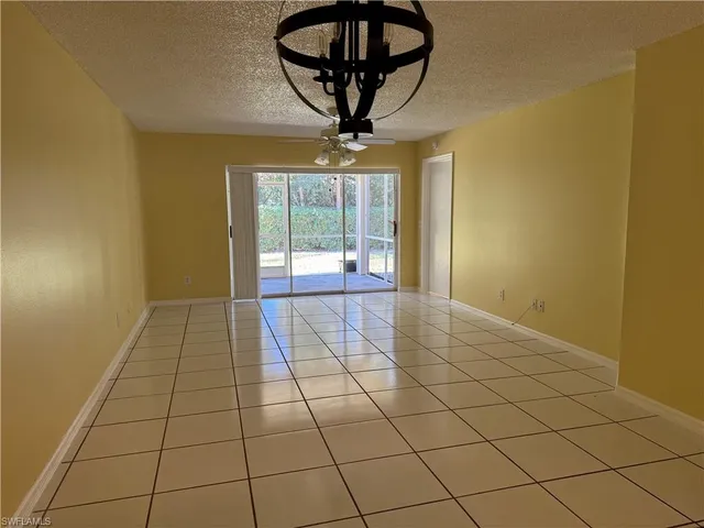 $2,000 | 7779 Jewel Lane, Unit 102, Naples, FL 34109
