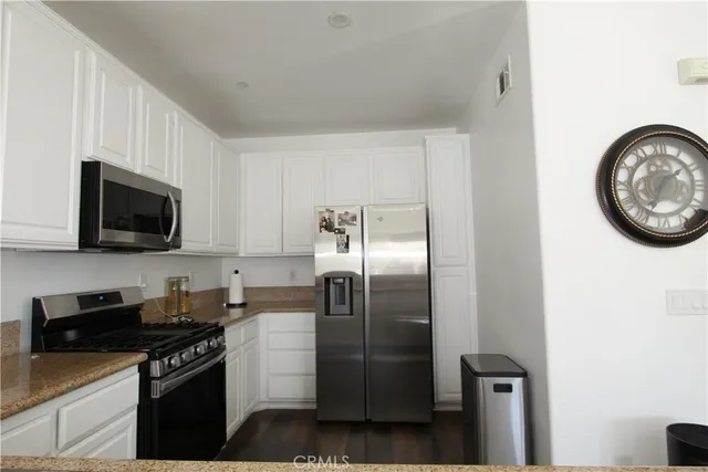 $469,900 | 93 Kansas Street, Unit 802, Redlands, CA 92373