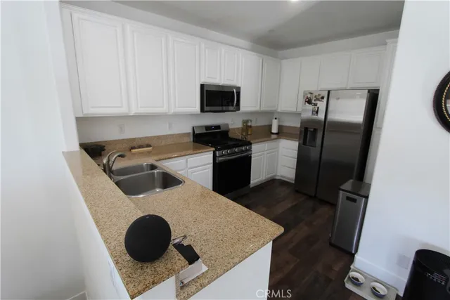 $469,900 | 93 Kansas Street, Unit 802, Redlands, CA 92373