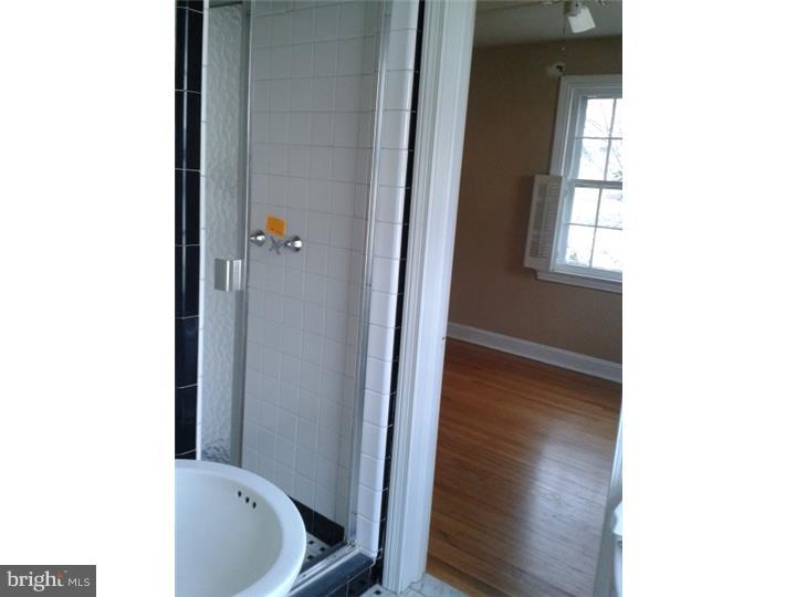 125 South Rolling Road Springfield, PA 19064 - Photo 11 of 17 Bedroom - Main
