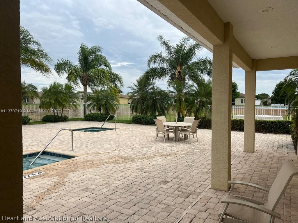 1452 Stone Circle Sebring, FL 33870 - Photo 13 of 17