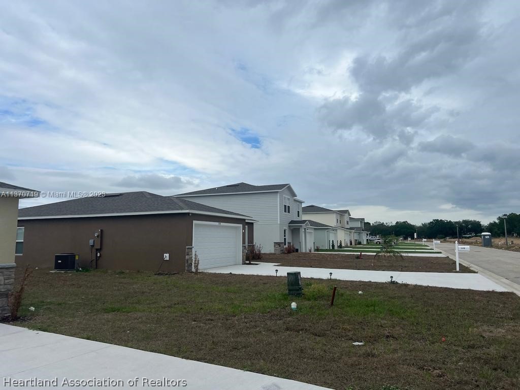1452 Stone Circle Sebring, FL 33870 - Photo 15 of 17