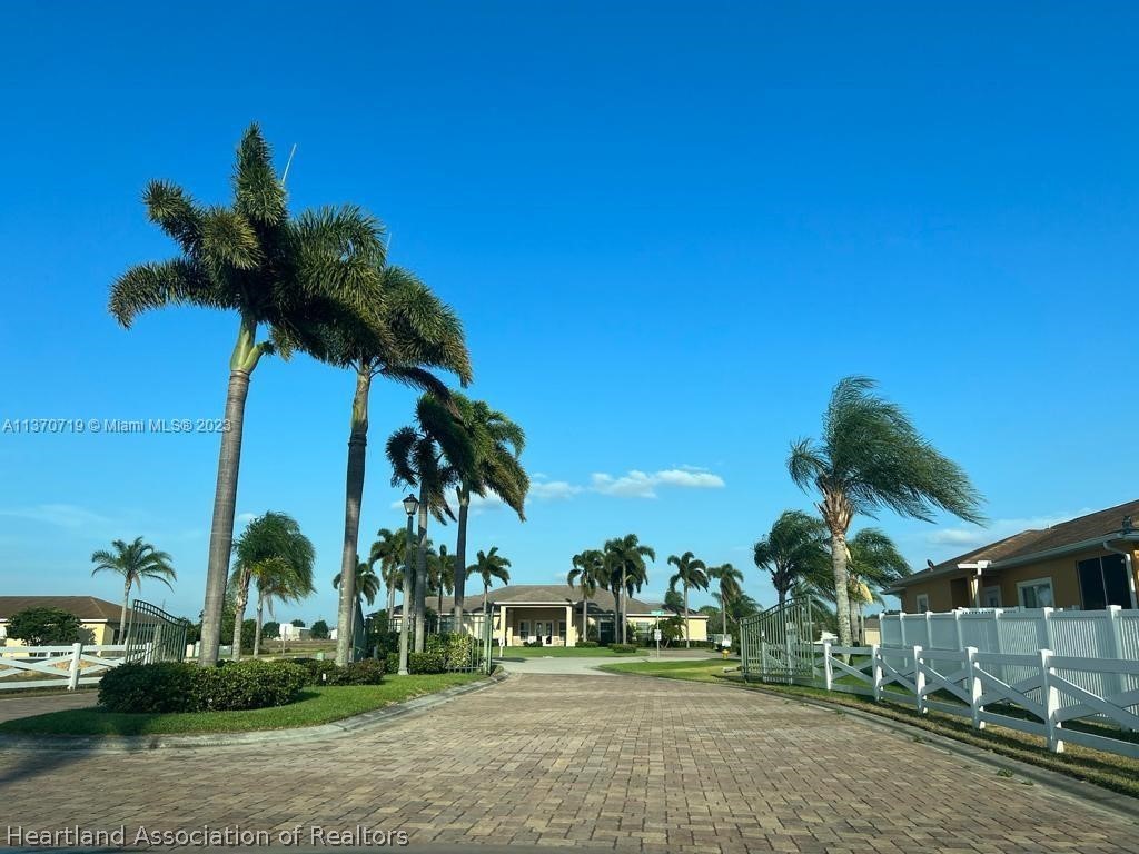 1452 Stone Circle Sebring, FL 33870 - Photo 16 of 17