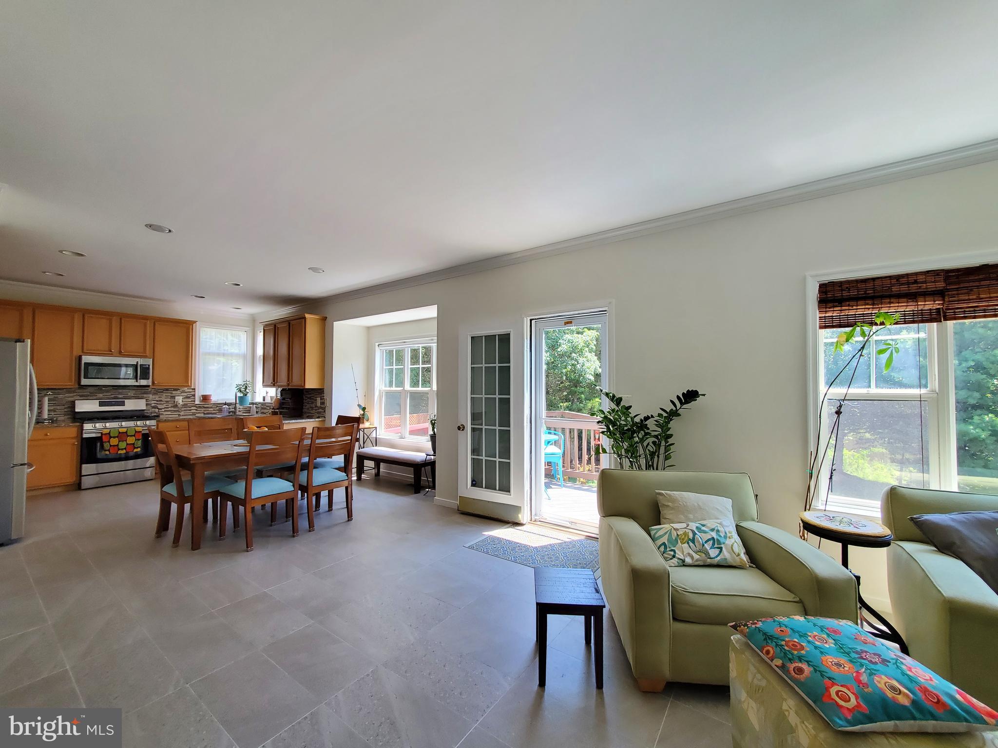 26222 Ocala Circle Chantilly, VA 20152 - Photo 19 of 70 Family room