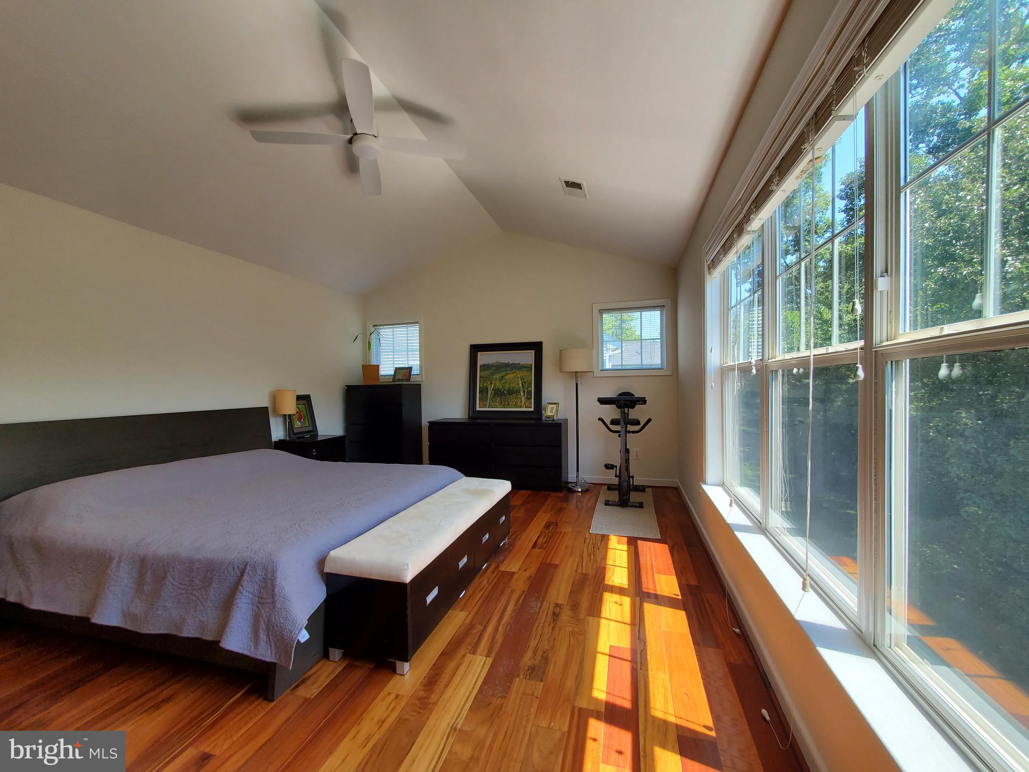 26222 Ocala Circle Chantilly, VA 20152 - Photo 21 of 70 Owner's bedroom