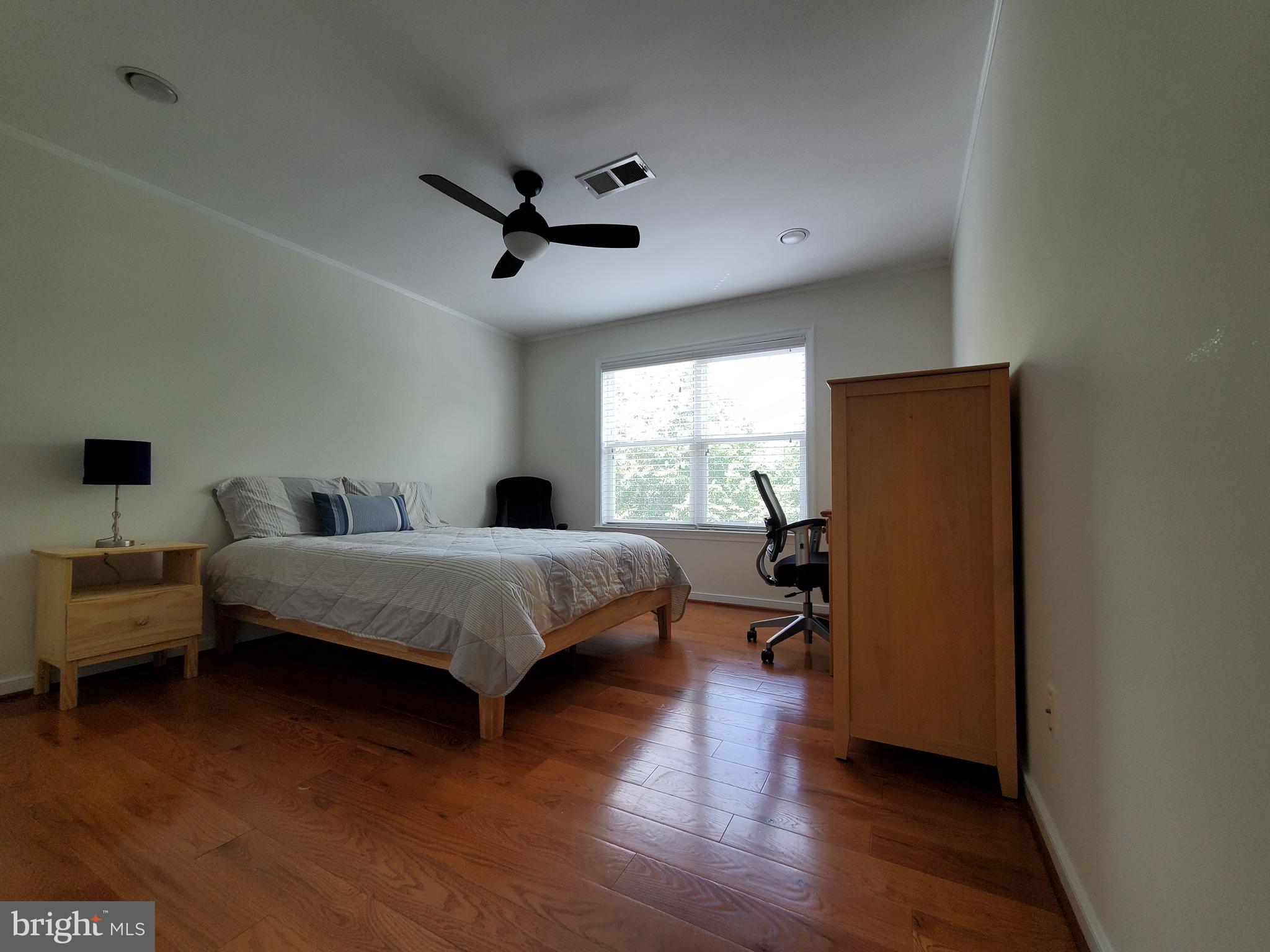 26222 Ocala Circle Chantilly, VA 20152 - Photo 34 of 70 Bedroom 3