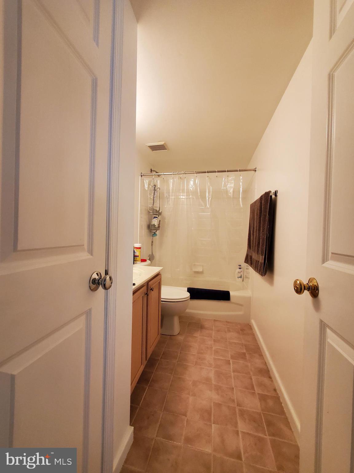 26222 Ocala Circle Chantilly, VA 20152 - Photo 39 of 70 Basement Full Bath