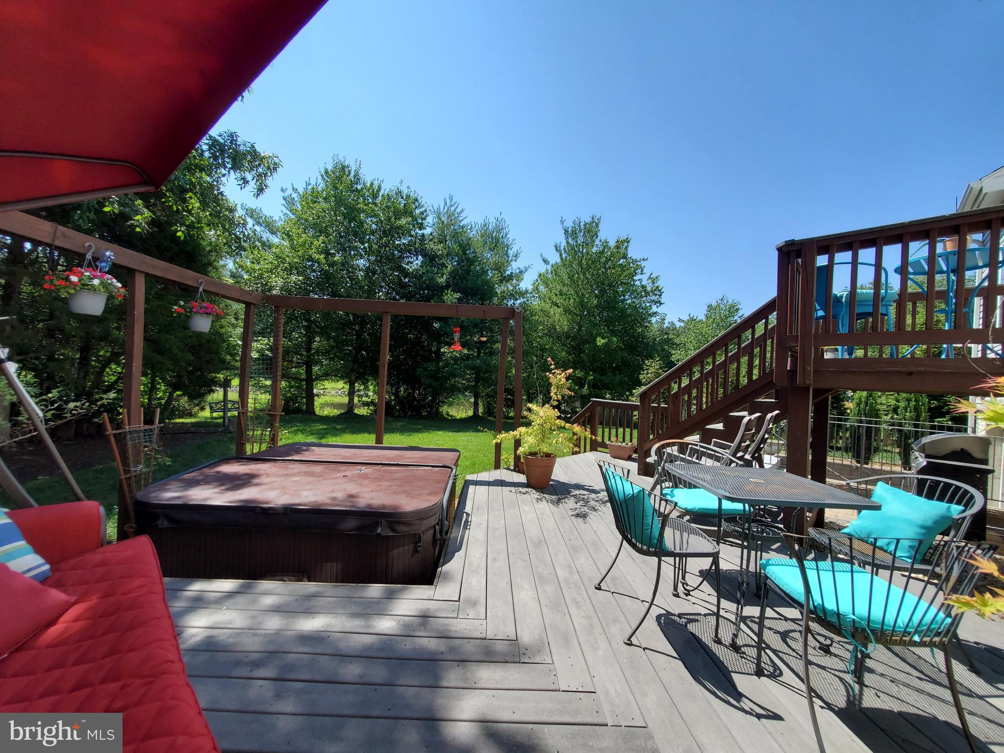 26222 Ocala Circle Chantilly, VA 20152 - Photo 45 of 70 2 tier deck with hot tub