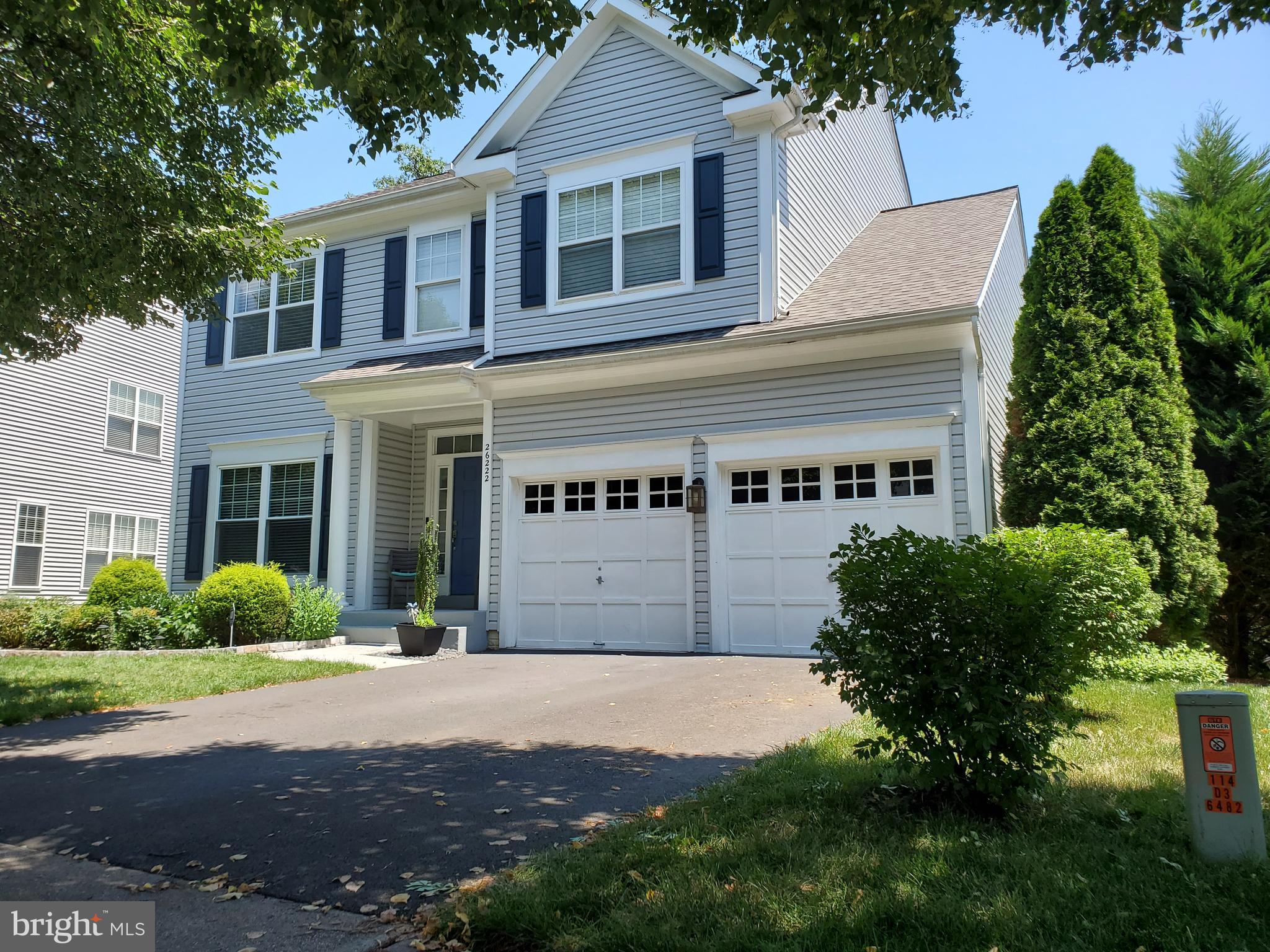 26222 Ocala Circle Chantilly, VA 20152 - Photo 66 of 70 Exterior front