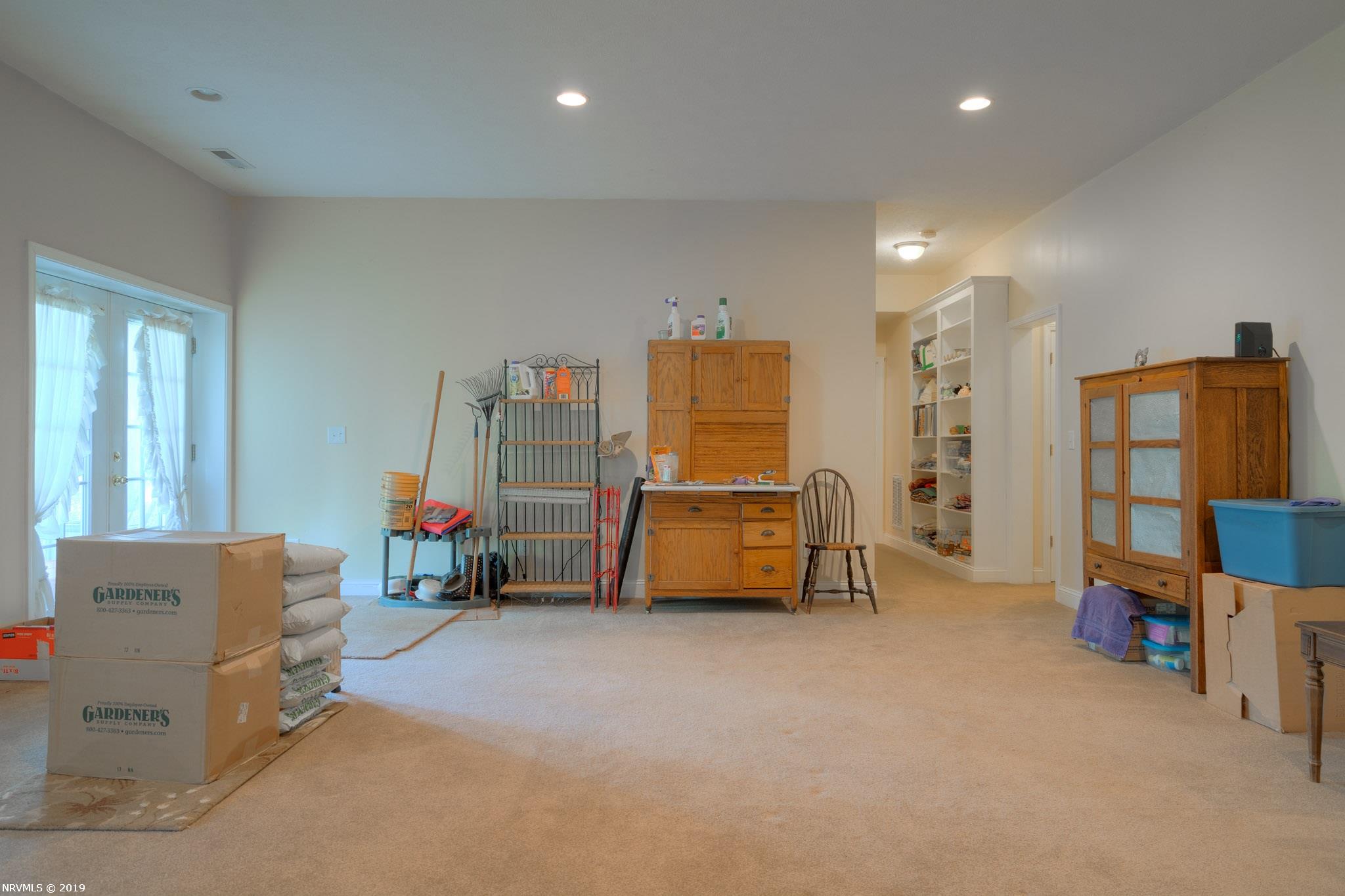359 Horseshoe Farm Road Pembroke, VA 24136 - Photo 39 of 48 Gallery Image 39