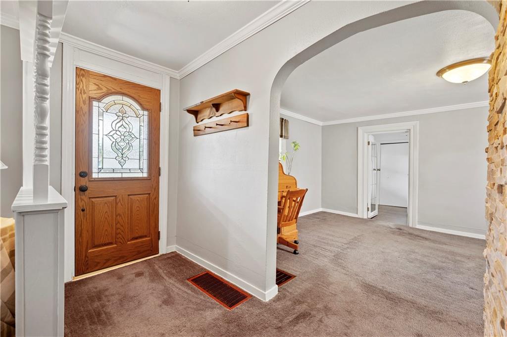 401 Sharon Road Coraopolis, PA 15108 - Photo 11 of 30 Gallery Image 11