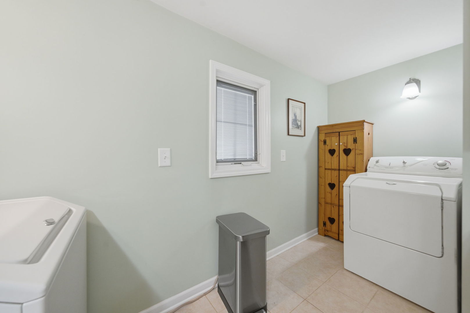 105 East Washington Street Yorkville, IL 60560 - Photo 16 of 27