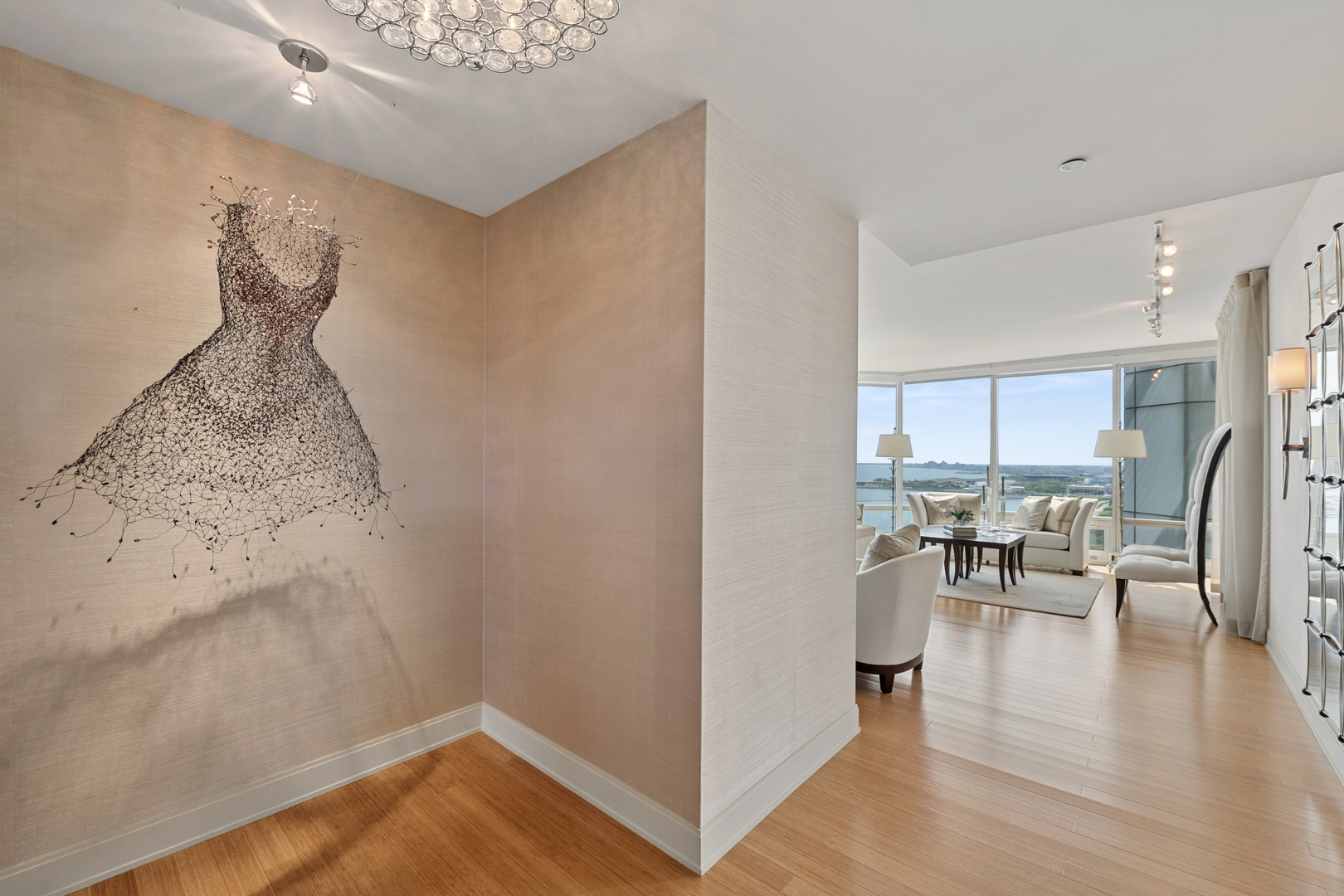 340 East Randolph Street, Unit 2801 Chicago, IL 60601 - Photo 12 of 46
