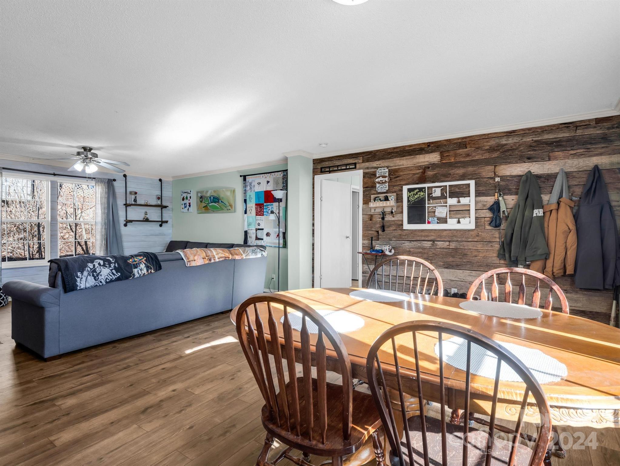 129 Ridgedale Turnpike Candler, NC 28715 - Photo 3 of 35 Gallery Image 3