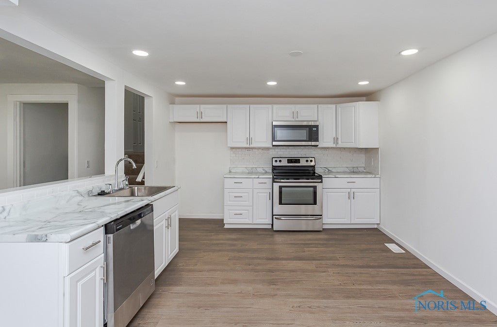 551 Richards Road Toledo, OH 43607 - Photo 10 of 44 Gallery Image 10