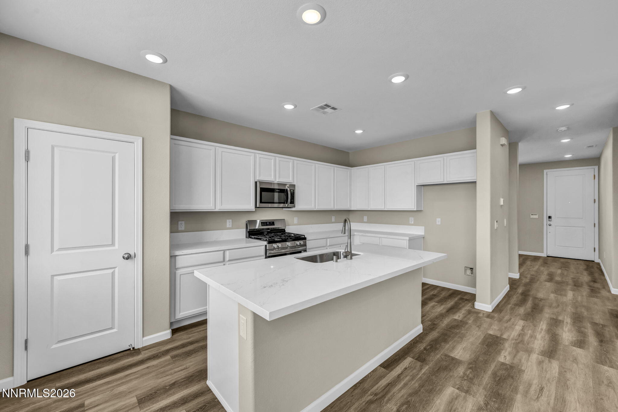 6812 Morgan Mill Road, Unit 4 Carson City, NV 89701 - Photo 17 of 28 130-web-or-mls-6813-morgan-mill-rd