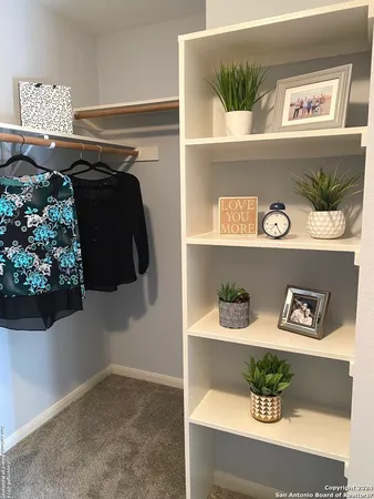 $2,400 | 576 Gallagher Drive, Canyon Lake, TX 78133