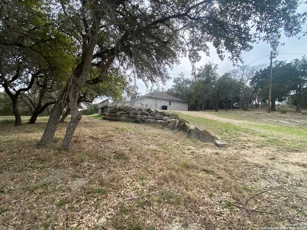 $2,400 | 576 Gallagher Drive, Canyon Lake, TX 78133