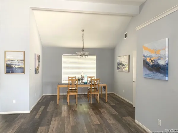 $2,400 | 576 Gallagher Drive, Canyon Lake, TX 78133